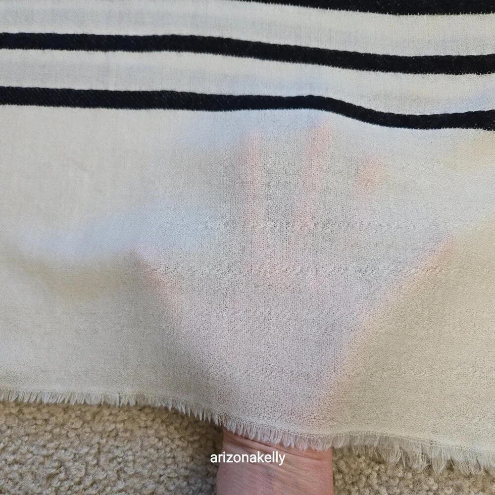 Ivory Cashmere Scarf With Black Stripes - Picture 8 of 16